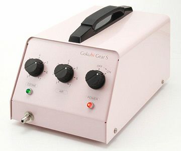 ラテスパ　ゴクビギア　極美ギア　極美洗顔　gokubi gear プラズマ LATTE+SPA 極美ギアS | 株式会社コスモ・ティアンドエフ